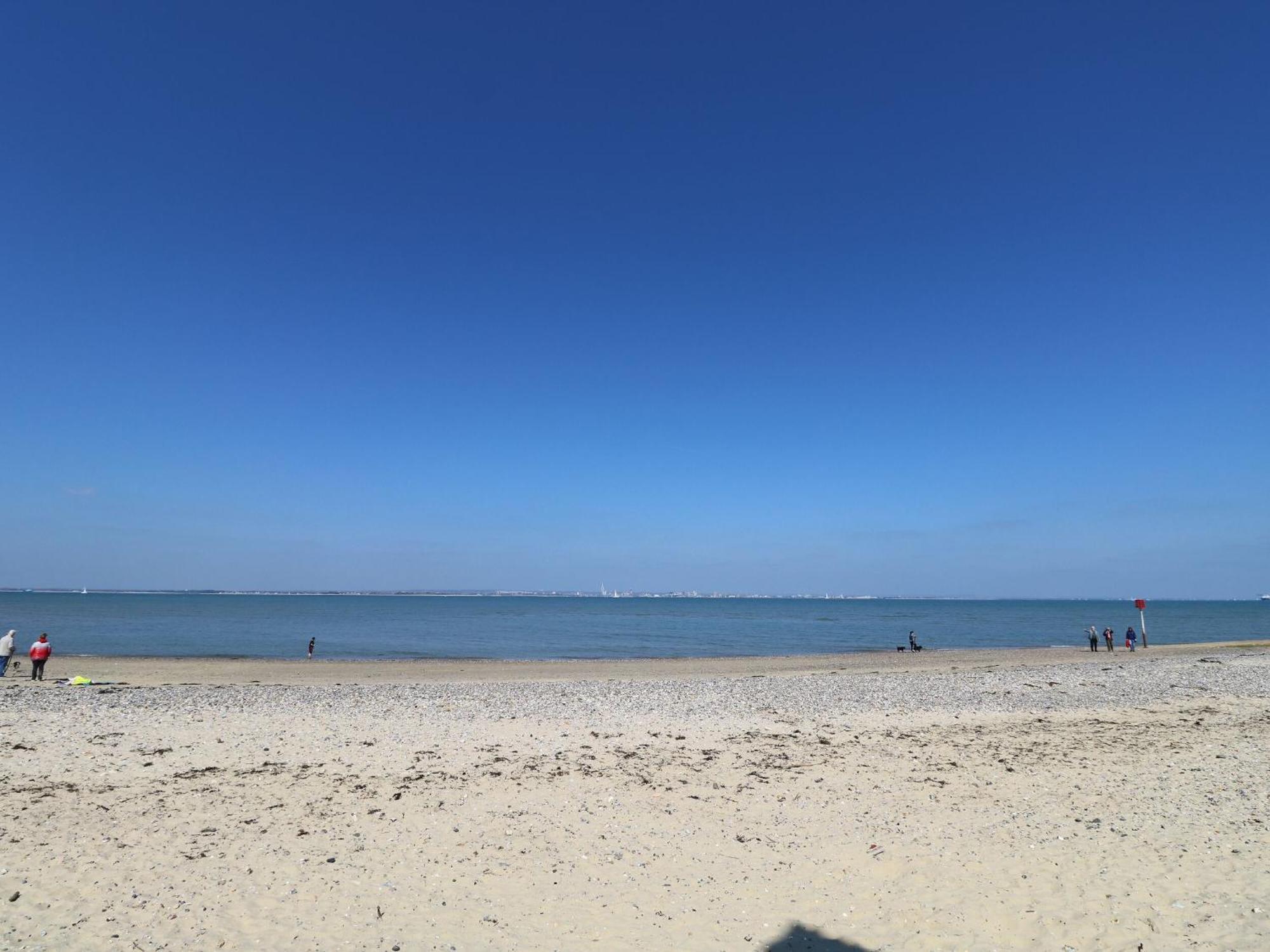 High Tide Villa Cowes  Dış mekan fotoğraf